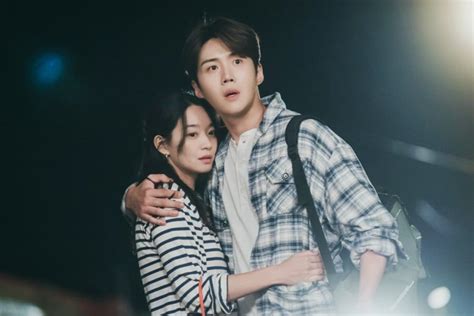 Drama Korea Komedi Romantis 2021 Netflix Escalas Teoria Articolo 1