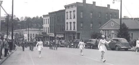 Wappingers Fallsnew York Parade Possibly 1950s Do You Remember