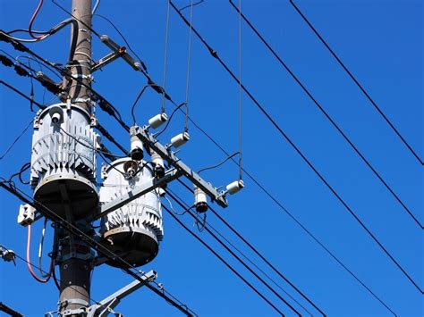 Pole Down Near Route 22 480 Without Power In Branchburg Bridgewater