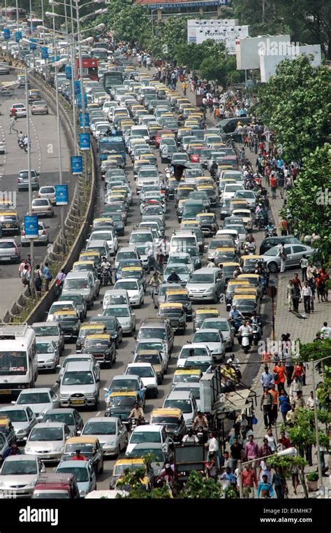 Traffic Crowd Marine Drive Bombay Mumbai Maharashtra India Asia