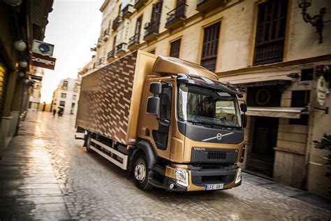 Volvo Trucks Launches New Fl And Fe Video Autoevolution