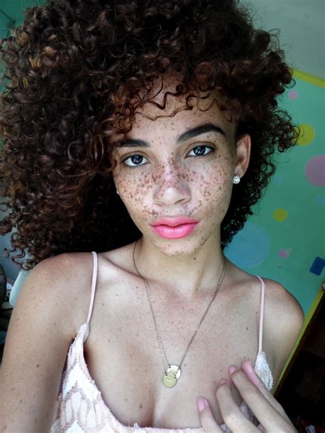 Natural Curly Hair Care Beautiful Freckles Women With Freckles