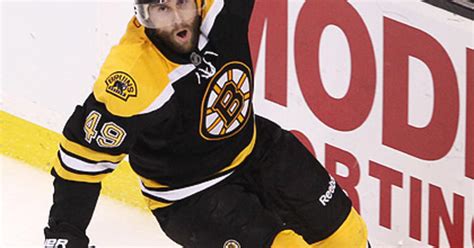 Bruins Peverley Out 4 6 Weeks With Mcl Sprain Cbs Boston