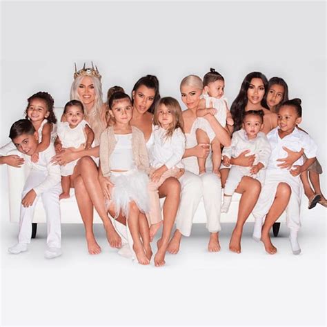 Las Kardashian Convierten A Todos Sus Hijos En Marca Comercial