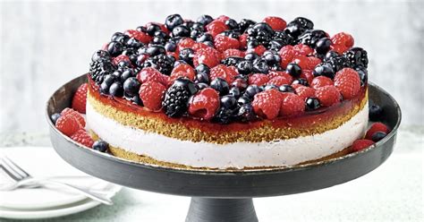 Check spelling or type a new query. Frischkäse-Torte mit Beeren I Rezept für den Thermomix ...