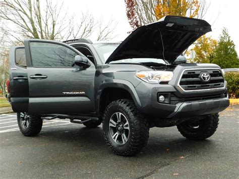 2019 Toyota Tacoma Sr5 V6 Double Cab 4x4 1 Owner Lifted Lifted