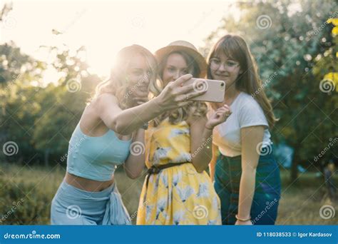 Group Of Girls Friends Take Selfie Photo Stock Image Image Of Relationship Cheers 118038533