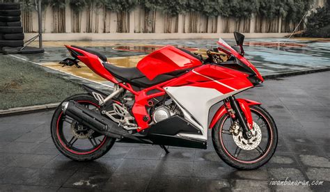 Doi percayakan silincer dan mid pipe pada knalpot merek moriwaki. modifikasi vixion cbr250rr 1 - WARUNGASEP