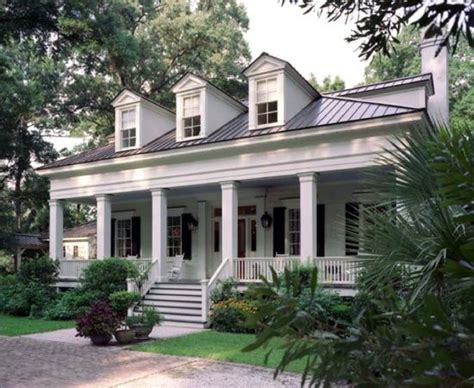 One And A Half Story House With Full Length Front Porch Design Chic