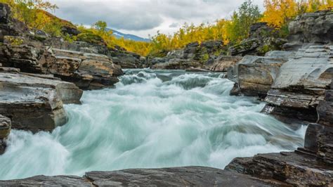 Autumn In Sweden Windows 10 Theme Free Wallpaper Themes