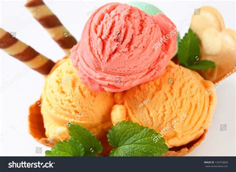 Pistachio's ice cream and gelato, port saint lucie, florida. Sundae Pistachio Strawberry Vanilla Ice Cream Stock Photo 134753828 - Shutterstock