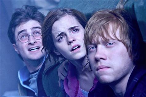 On Screen Entertainment Enhanced New Deathly Hallows Images Arrive