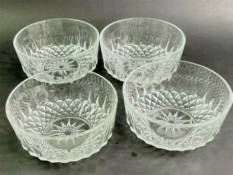 Vintage Arcoroc France Starburst Diamond Pattern Glass Crystal Bowls