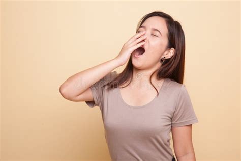 1675 Sleepy Young Asian Woman Yawn Stock Photos Free And Royalty Free