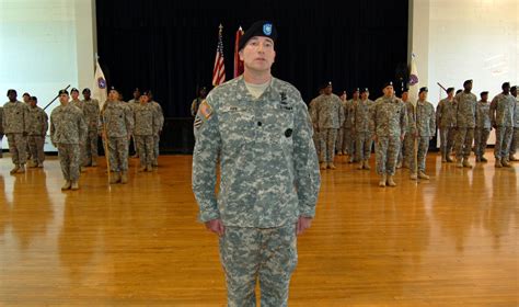 Baltimore Recruiting Battalion Welcomes New Army Commander Article