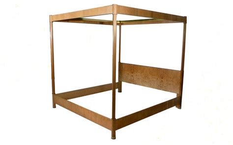 Scene two by henredon 5 pieces of bedroom furniture 2. Henredon Scene Two Poster Bed at 1stdibs