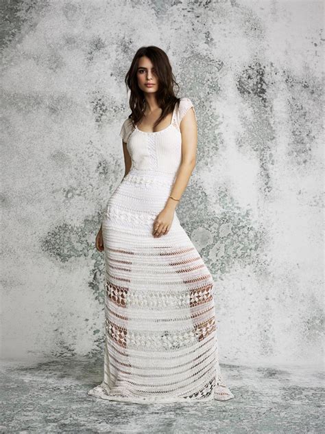 Emily Ratajkowski Photoshoot For Revolve Clothing 2014 Celebmafia