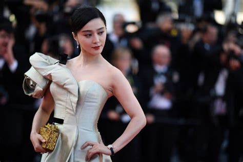 Fan Bingbing Chinas Most Famous Actress Faces Huge Fines Posted By