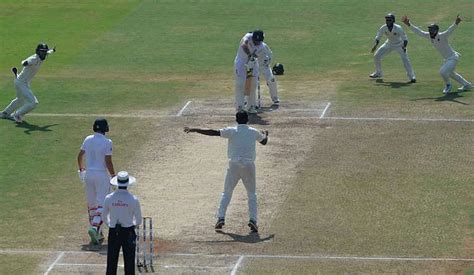 For england moeen ali was the pick of the bowlers with 4 wickets with good support from stone and leach. Ind vs Eng 2016: Player ratings for the Indians for the 2nd Test