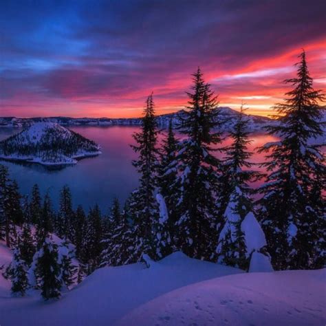 Crater Lake Oregon Photo By Steve Schwindt Matthews Island