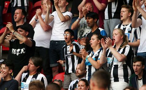 Find the perfect newcastle united fans stock photos and editorial news pictures from getty images. Fan pictures: Doncaster Rovers 2-2 Newcastle United at the ...