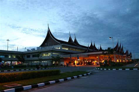 Bandara Internasional Minangkabau Padang Sumatera Barat The Colour