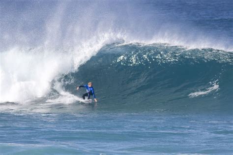 Overhead Pumping Surf Greets Competitors On Day 2 Of Phillip Island Pro