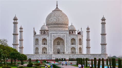 Taj Mahal How A Mausoleum In India Became One Of The Worlds Most
