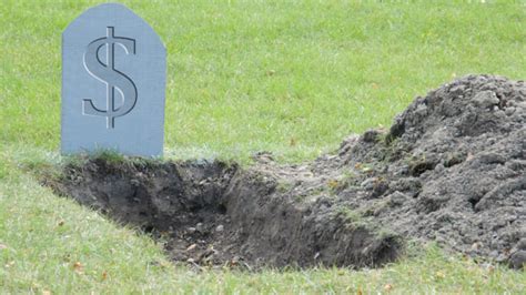 Worth More Dead Than Alive: 5 Famous Grave Robberies | Mental Floss