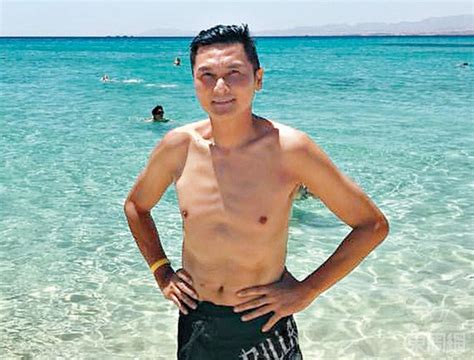 Kwan lai kit (english name: 凍齡美魔男 56歲關禮傑靠兩招keep住型 | 娛圈事