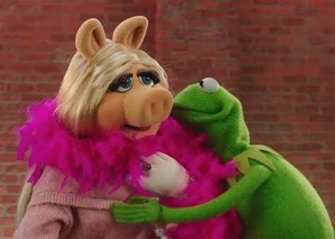 Miss Piggy And Kermit Miss Piggy Cerditos Rana Gustavo