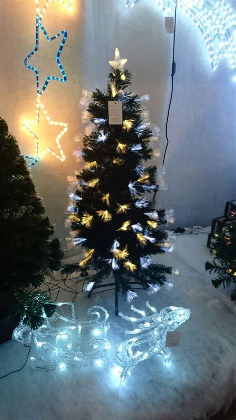 Debbie macomber 1225 christmas tree lane. Pin by Penny Lane on All Christmas Trees | Christmas tree ...