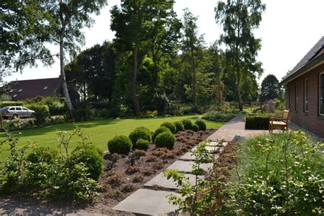 tips en ideeën voor het inrichten van een landelijke tuin