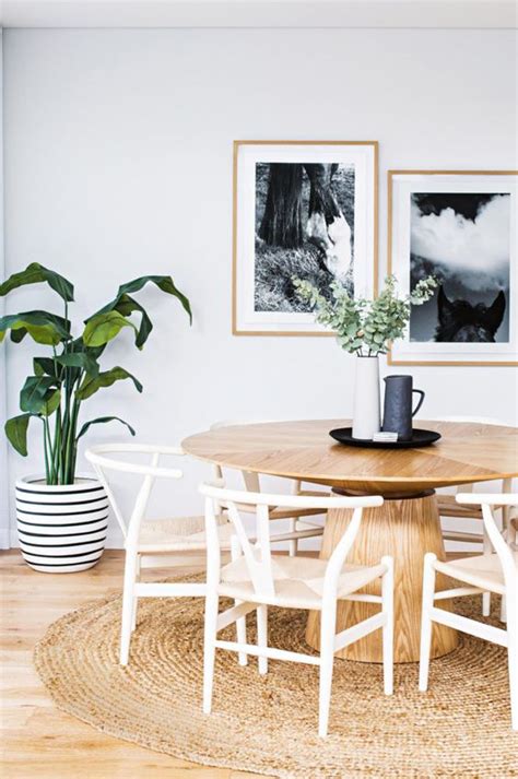 25 Ways To Integrate A Round Pedestal Table Into Decor Digsdigs