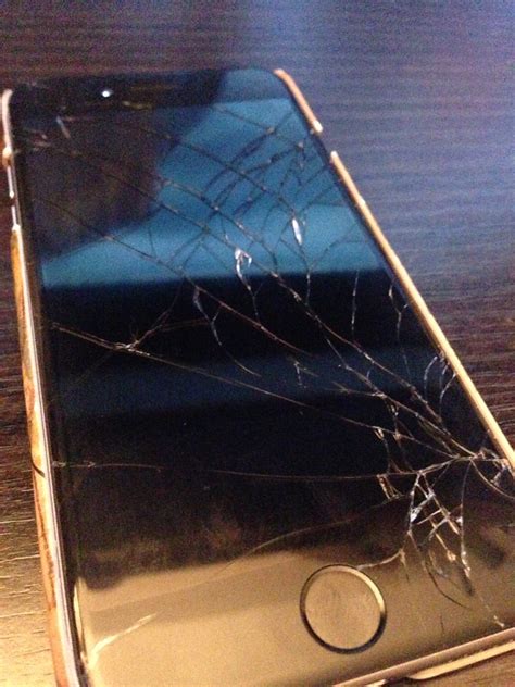 Broken Iphone 6 Screen Repair Irepairuae We Come To You