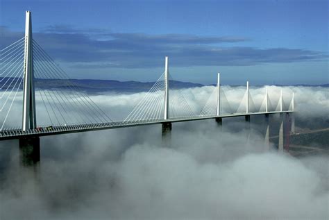 Millau Viaduct Construction Features Of The Worlds Tallest Bridge