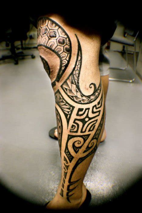 Polynesian Tribal Tattoo On Leg