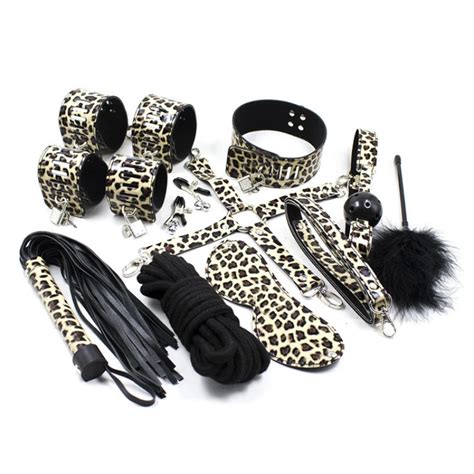 Sex Slaves Toys 10 Items With Eyepatch Necklaces Mouth Gag Handcuffs Shackle Cotton Rope Whip