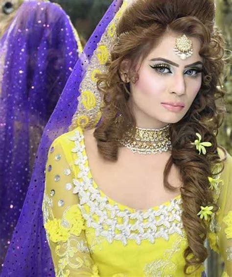 bridal kashee s mehndi day hairstyles 2017 in pakistan sari info