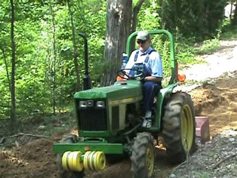 Deere x750 lawn tractor engine. JOHN DEERE 750 TRACTOR USING BOX BLADE II - YouTube