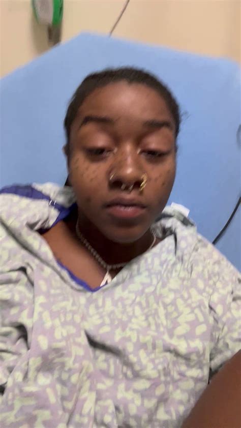 laylowasha on twitter got caught playing with my pussy🍑💦 in the hospital 😩😂 fucking