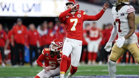Chiefs Harrison Butker Said Nothing Wrong During Faith Based Commencement Speech Religious