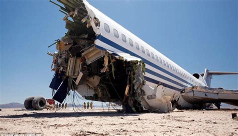 How To Survive A Plane Crash Fly Economy Dramatic Boeing 727 Crash