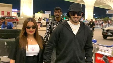 Cute Couple Neha Kakkar And Rohanpreet Singh Walk Hand In Hand At The