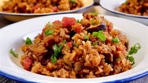 How To Use Rice Cooker To Make Fragrant Glutinous Rice 腊味糯米饭 Fried Rice