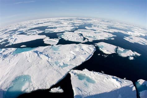 Arctic Sea Ice May Be Thinning Faster Than Scientists Predicted Daily