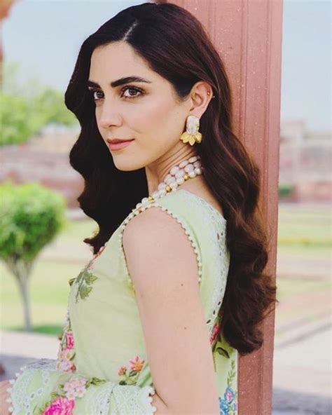 Maya Ali Pakistani Actress Actresses Stunning Faces Portraits Beauty Instagram Fashion