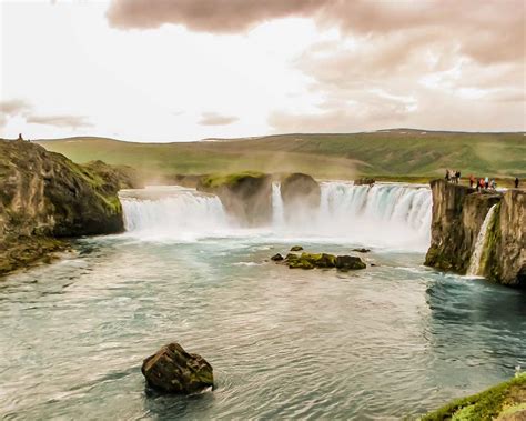 Le 6 Cascate Più Belle Dislanda Due Zaini In Viaggio Blog Di Viaggi