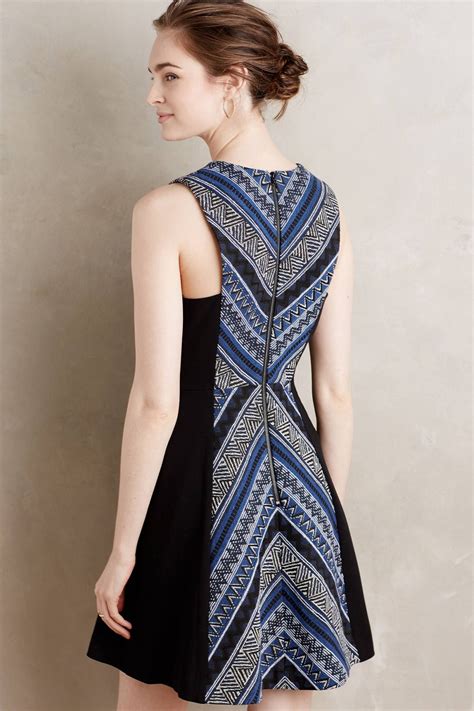 Pyramid Flare Dress In 2020 Batik Dress Modern Batik Fashion Skirt