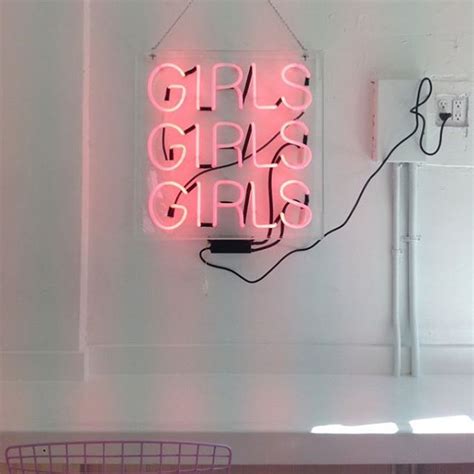 20 Cool Neon Signs For Your Home